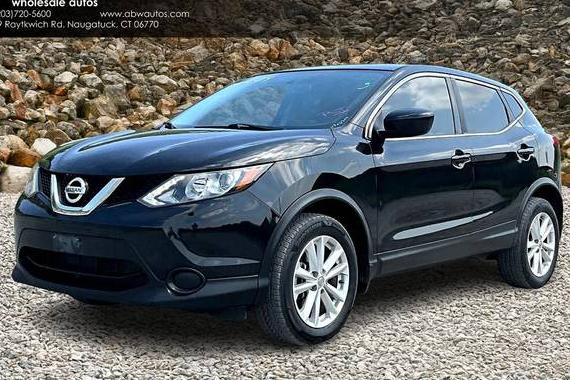 NISSAN ROGUE SPORT 2017 JN1BJ1CR9HW135804 image